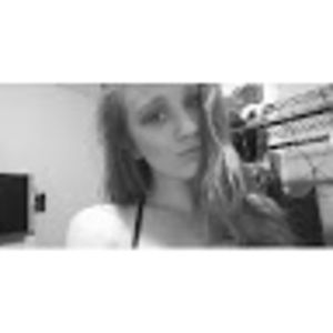 Meet your Posher, Briana